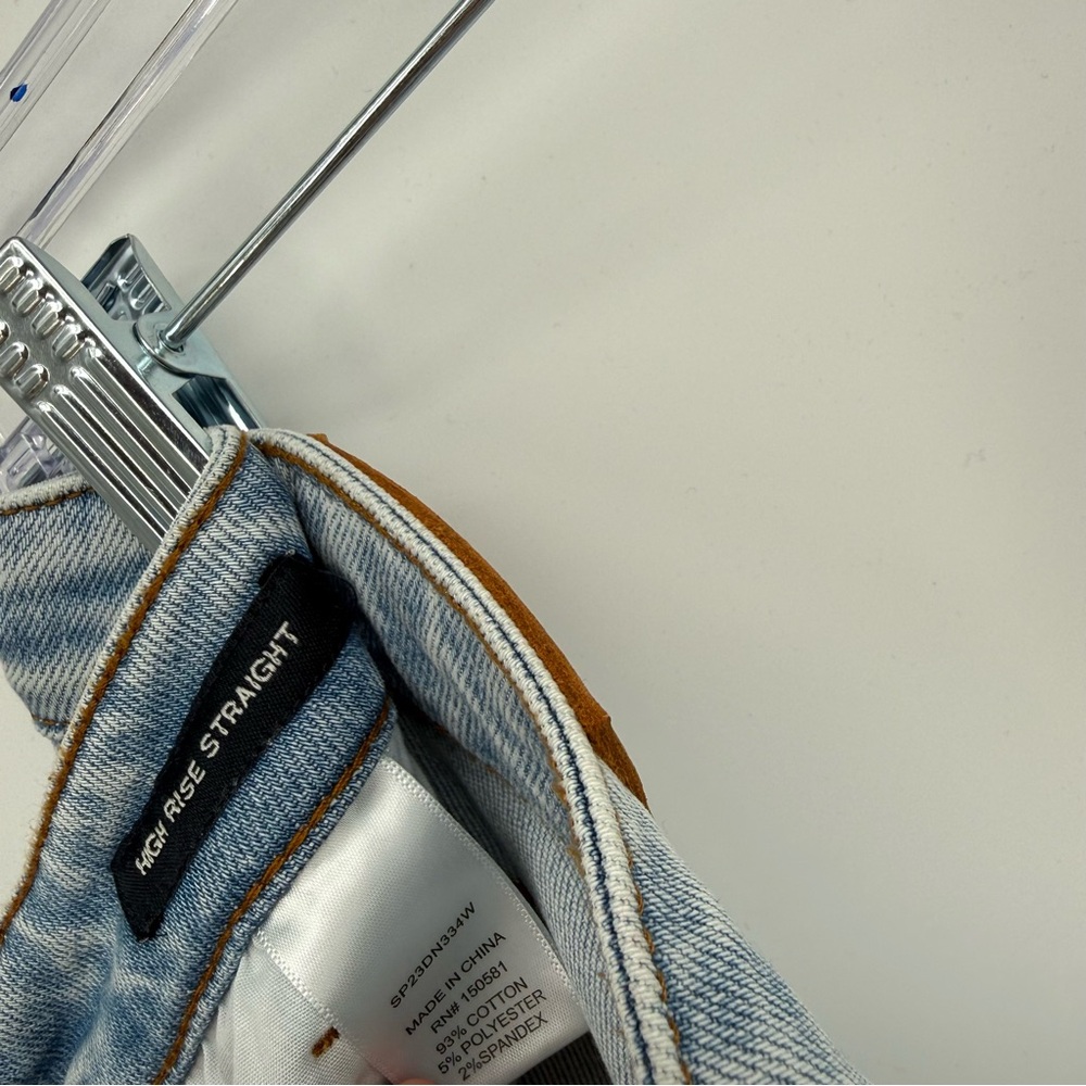 Flag & Anthem Light Wash High Rise Straight Denim Jeans Size 10/30 Classic - Picture 4 of 9